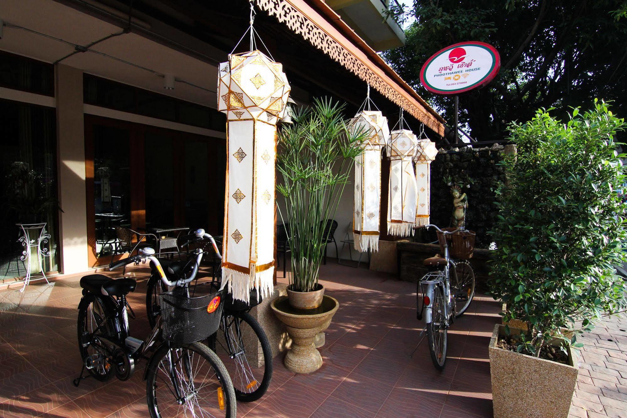 Hotel Phoothawee House Chiang Mai Exterior foto